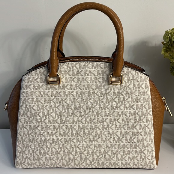 MICHAEL KORS Maxine Vanilla/Acorn MK Dome Satchel Handbag - Picture 6 of 10